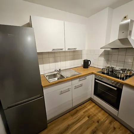 2 Raum Maisonetten Im Zittauer Stadtzentrum Innenstadt Innenring Lage Markt Und Rathaus Naehe Apartment Zittau