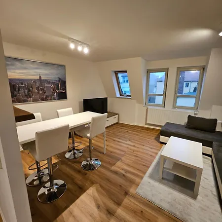 57m2 2 Raum Maisonetten Im Zittauer Stadtzentrum Innenstadt Innenring Lage Markt Und Rathaus Nähe * Zittau