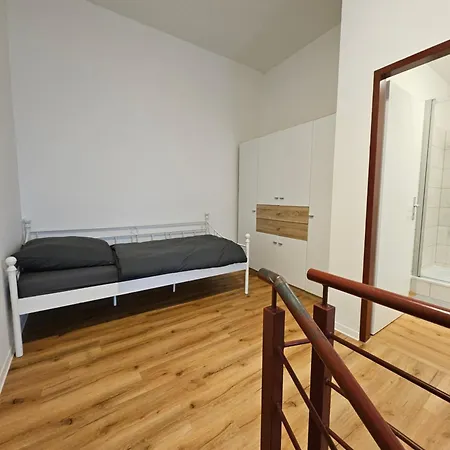 Apartment 2 Raum Maisonetten Im Zittauer Stadtzentrum Innenstadt Innenring Lage Markt Und Rathaus Naehe *
