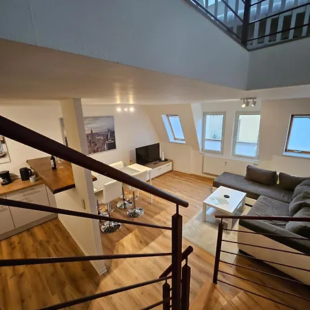 Apartment 2 Raum Maisonetten Im Zittauer Stadtzentrum Innenstadt Innenring Lage Markt Und Rathaus Naehe Zittau