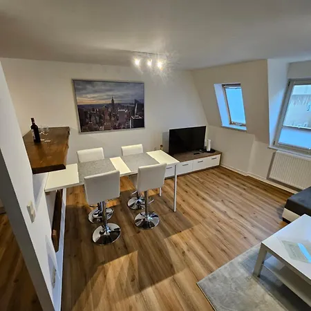 2 Raum Maisonetten Im Zittauer Stadtzentrum Innenstadt Innenring Lage Markt Und Rathaus Naehe Apartment Zittau