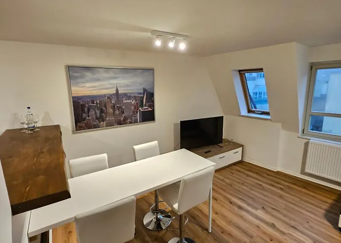 57m2 2 Raum Maisonetten Im Zittauer Stadtzentrum Innenstadt Innenring Lage Markt Und Rathaus Naehe تسيتاو