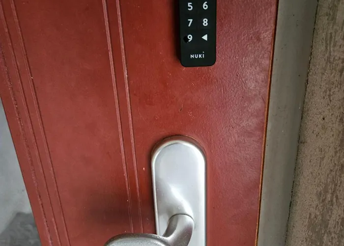 57m2 2 Raum Maisonetten Im Zittauer Stadtzentrum Innenstadt Innenring Lage Markt Und Rathaus Naehe * تسيتاو