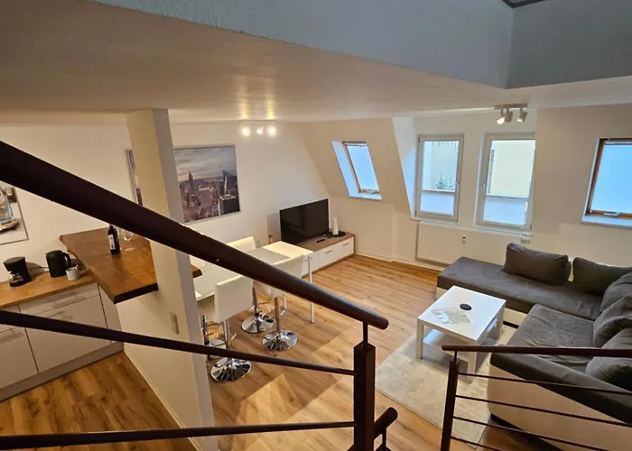 57m2 2 Raum Maisonetten Im Zittauer Stadtzentrum Innenstadt Innenring Lage Markt Und Rathaus Naehe *